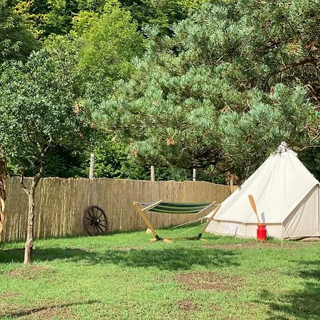 Luksusowy namiot Zagroda Kopytkowo *