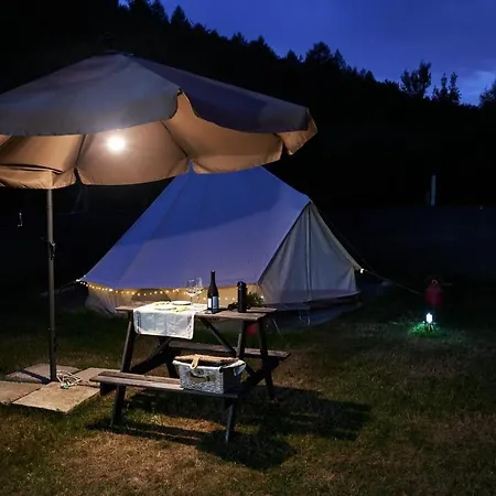 Zagroda Kopytkowo Campo de lujo *