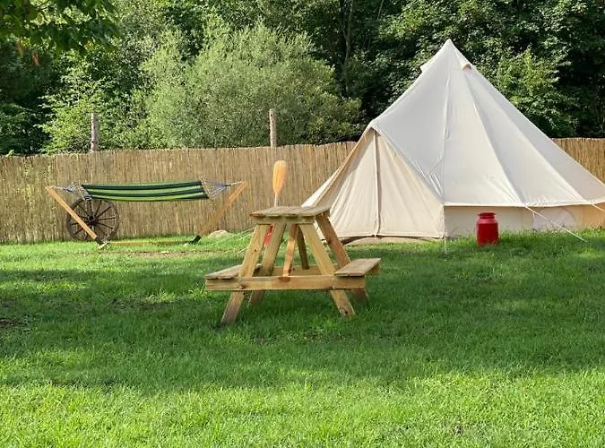 خيمة فخمة Zagroda Kopytkowo *